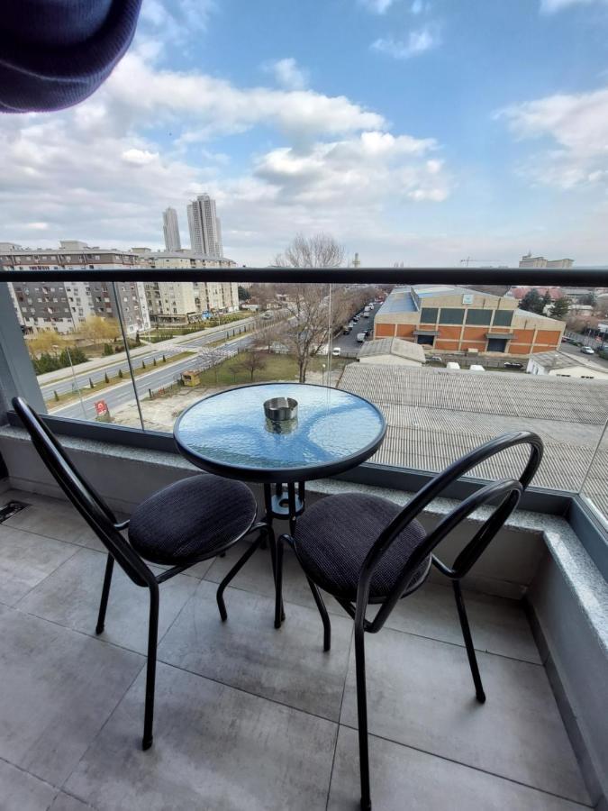 Box Apartment 斯科普里 外观 照片